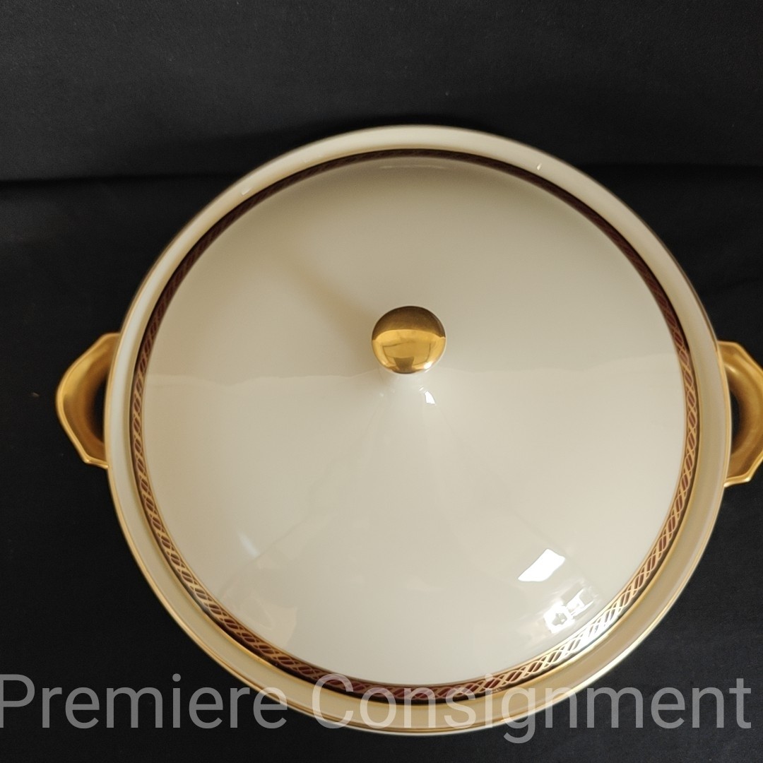 Lenox China Monroe Gold Trim Presedential Lidded Casserole Vegetable Dish Tureen