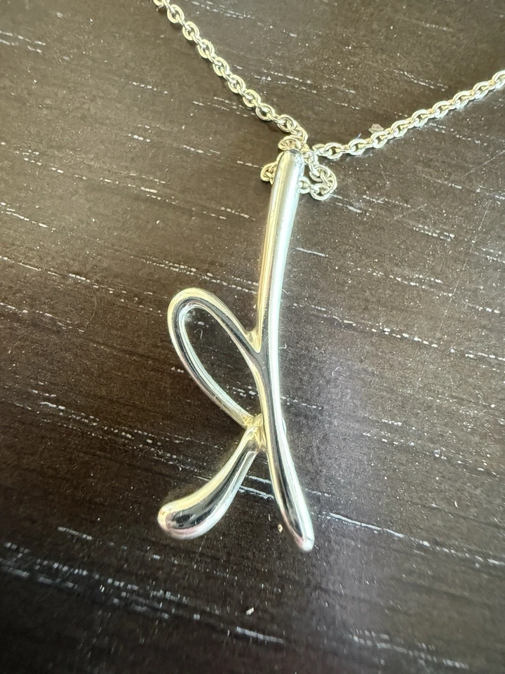 Collar Tiffany & Co Plata Elsa Peretti Grande 1" Letra del Alfabeto K en Bolsa Foto 4 de 4