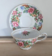 Royal Chelsea Elizabethan (4346A) Colorful Bouquet Teacup & Saucer - England