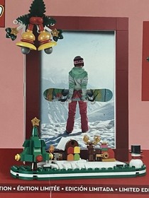 LEGO 40702 Christmas Picture Frame Set 209 PCs Winter Holiday