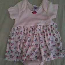 Brooke Lindsay Beige/Red Rose Pattern One Piece Dress 18 month size