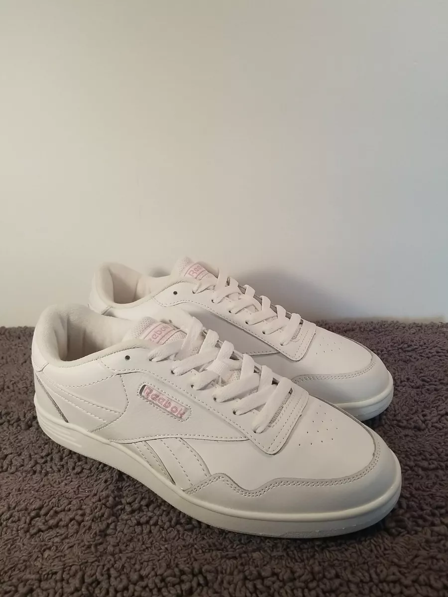 Reebok Women's White/Pink Logo Club Classic Sneakers Size 9