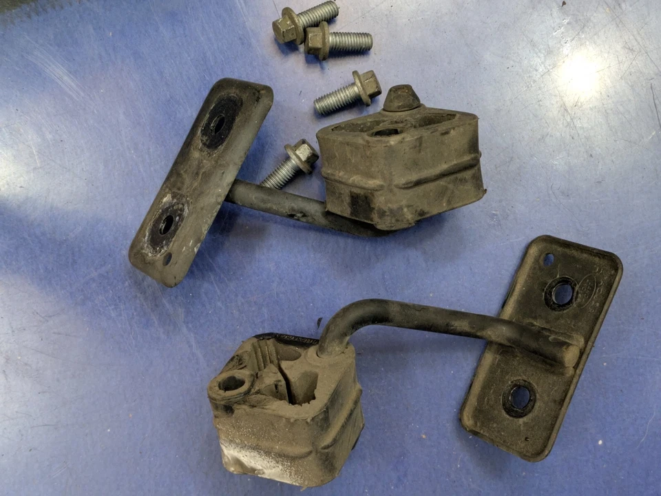 Par de colgadores silenciadores de escape trasero Land Rover Range Rover Sport OEM 2014-2020💠 Foto 4 de 4