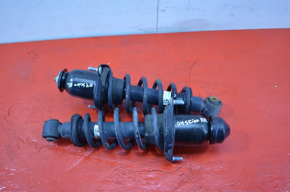 05-10 SCION TC CONJUNTO DE AMORTECEDOR DE SUSPENSÃO TRASEIRO DIREITO/ESQUERDO FABRICANTE DE EQUIPAMENTO ORIGINAL - Imagem 4 de 4