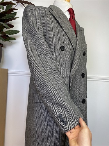 Gieves & Hawkes Savile Row (44R) Herringbone Tweed Double Breasted Chesterfield - Picture 10 of 24