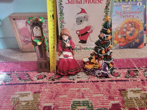 Department 56 family figurines figures Christmas tree lot for REPAIR holiday - Picture 7 of 7