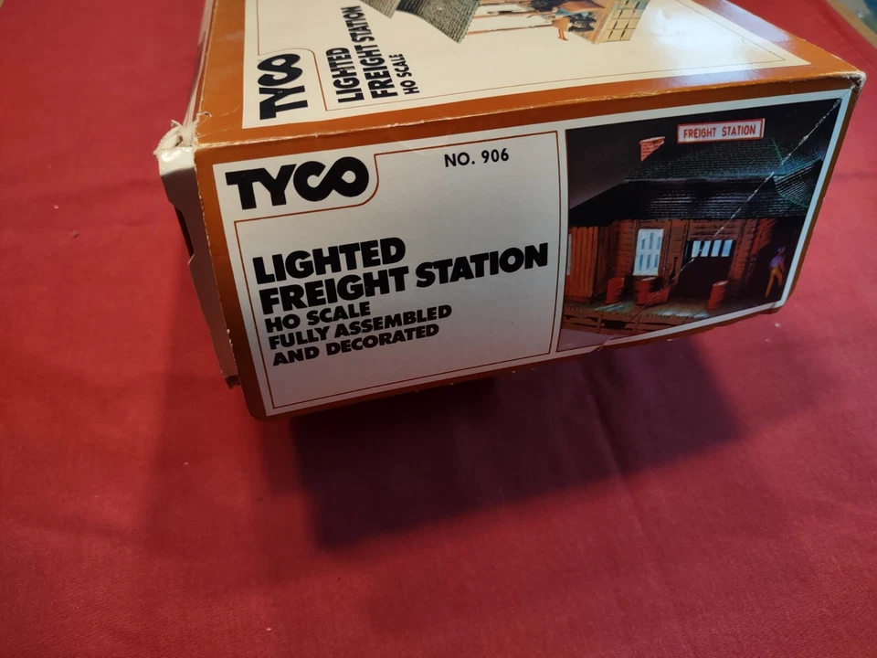 !!!!Vintage Tyco #906 Lighted Freight Station NIB NEVER BEEN USED!!!! - Image 3 of 4