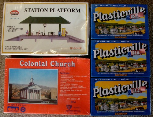 BACHMANN 45131, 45173, 45154, IGLESIA COLONIAL IHC, PLATAFORMA DE ESTACIÓN, ESCALA HO | Zustand: New