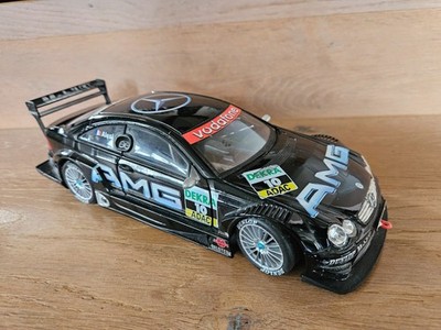 Maisto 1:18 Mercedes Benz CLK - DTM 2003 GT Racing No 10 Alesi