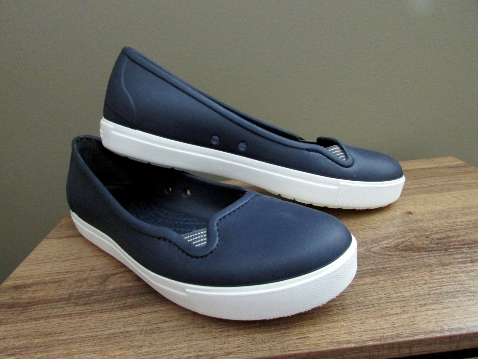 Crocs Citilane Navy Blue Slip-On Loafers Size 9 Preowned Comfort Shoes