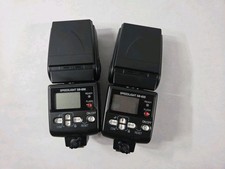 LOT OF 2 Nikon SB-600 SB600 Speedlight Electronic Flash DSLR With Case 