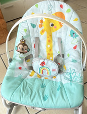 Portable Baby Bouncer Chair Multicolor Giraffe Print with Toy Bar for Infants
