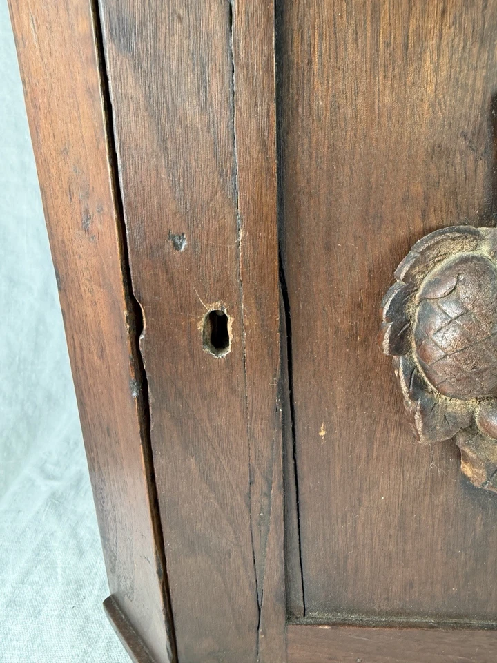 Estante armario esquinero primitivo años 1800 pino americano Foto 3 de 4