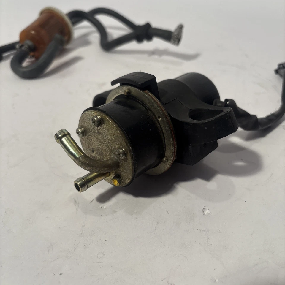 Bomba de combustible Yamaha YZF R1 1000 2000-2001 OEM gasolina líneas de gas filtro YZFR1 00-01 Foto 3 de 4