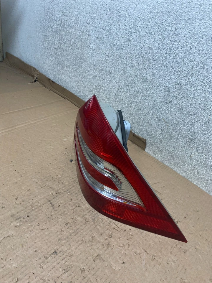 Luz trasera pasajero derecho mercedes-benz c230 c240 w203 2001-2004 clase c u8695 Foto 2 de 4