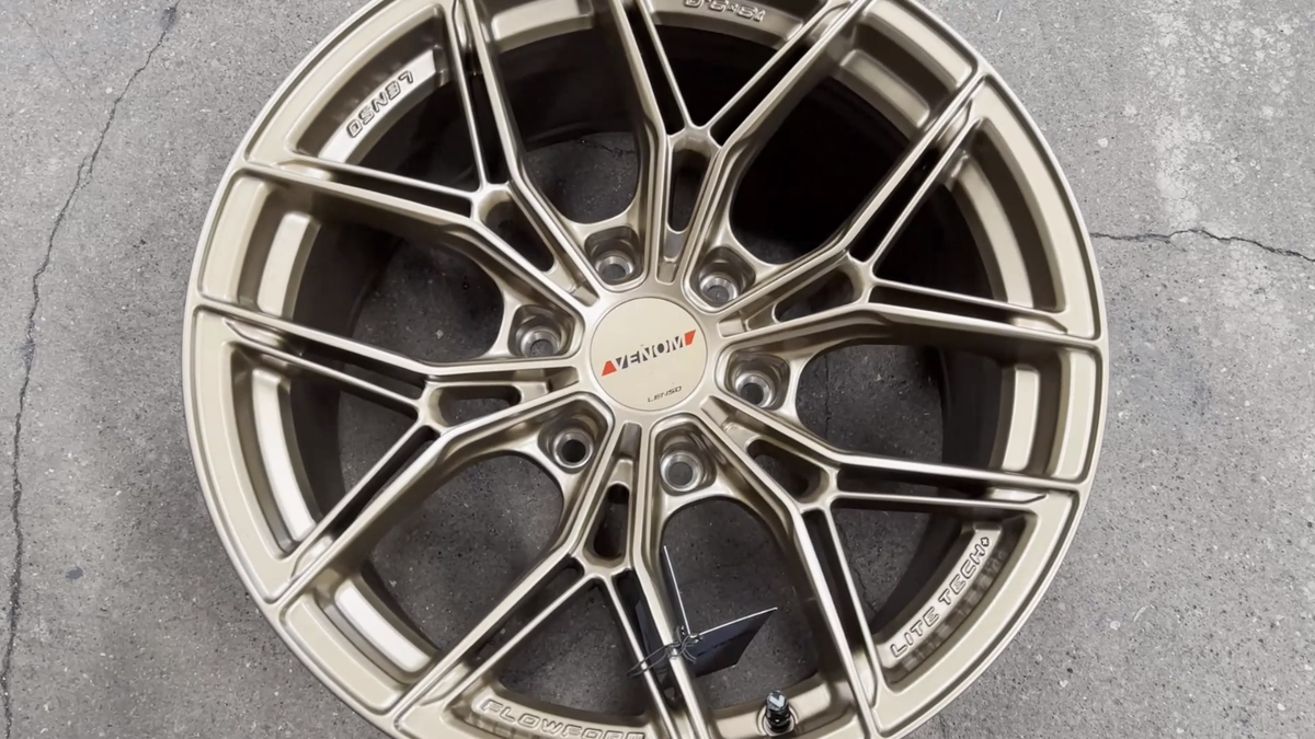 New 18x9 LENSO VT5 (4 WHEEL) 6x139.7 fit Tacoma Ranger 4Runner FJ