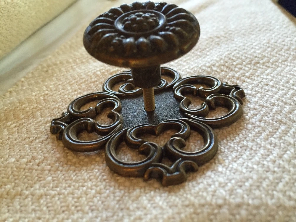 Vintage drawer pulls deals