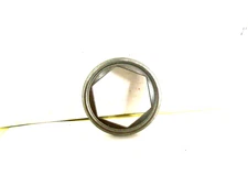 NOS DIFFERETIAL PINION SHAFT NUT LOCK PLATE FOR JOHN DEERE TRACTOR L35715