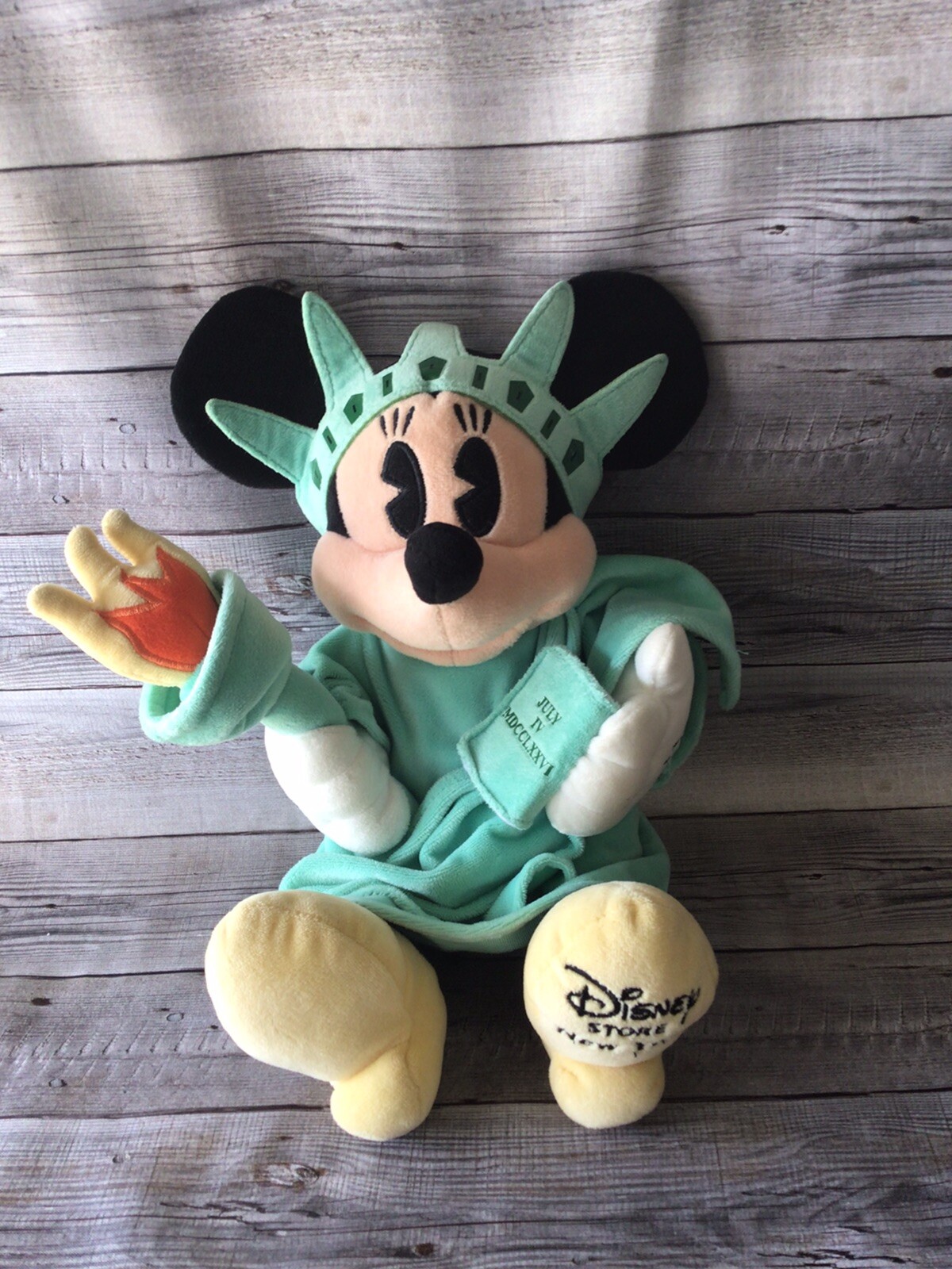 Minnie Mouse Statue of Liberty Plush Toy Disney Store New York eBay