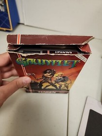 Vintage Nintendo NES Gauntlet Complete Rare Gray Cart