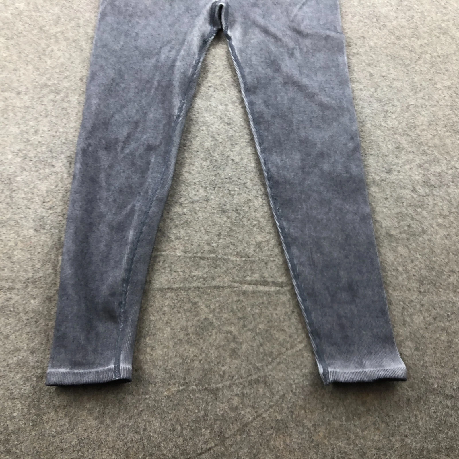fabletics yoga workout outdoors hiking ribbed leggings