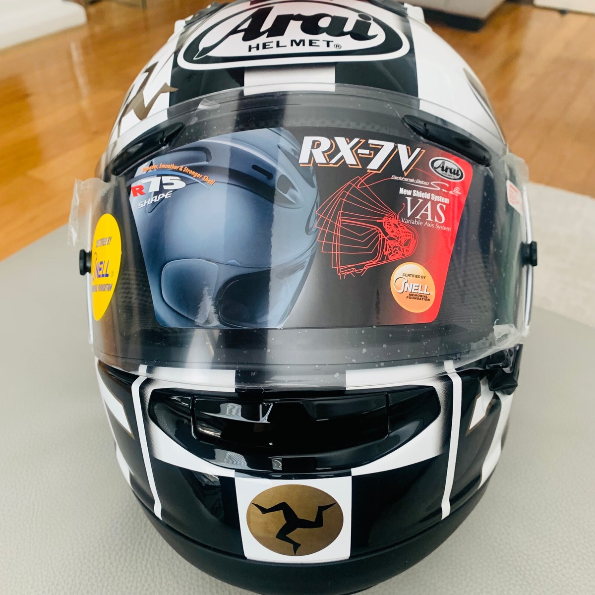 BRAND NEW* Ltd. Edition Arai RX-7V Isle of Man TT Motorbike Helmet 2017,  Small | eBay UK