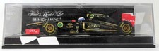 Minichamps F1 1/43 Scale - 410 110010 Lotus Renault GP R31 V. Petrov 2011