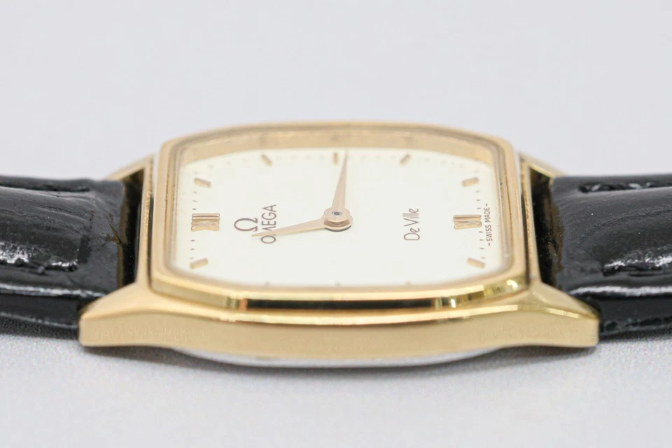 *Sem tarifas* Vintage 1982 OMEGA De Ville Cal.1387 Qz Push Crown Roman 20mm Feminino - Imagem 4 de 4