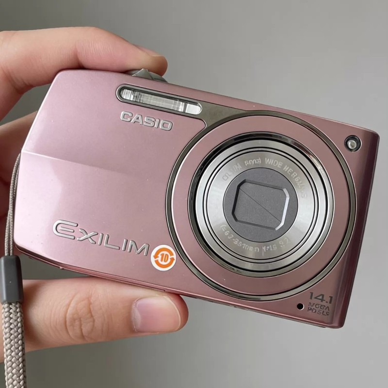 CASIO EXILIM EX-Z2300 pink English Language compact digital camera Working