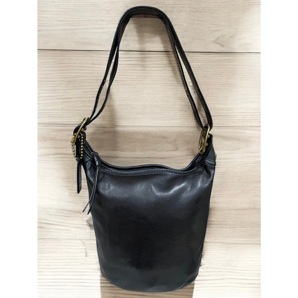 Bolso cubo de cuero Bleecker Y2K Coach 11422 Foto 2 de 4