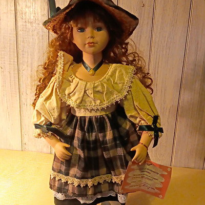 Limited Edition Porcelain Doll Laura w/ Certificate of Authenticity