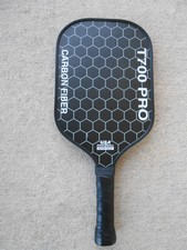 PRO T700 CARBON FIBER USA PICKLEBALL APPROVED PADDLE EXCELLENT CONDITION