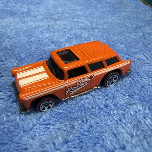 HOTWHEELS CHEVY NOMAD REDLINE Mattel Die-Cast Orange Wagon Redlines Series 1969