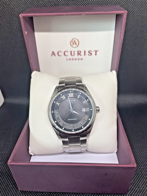 Mint /Unused  Accurist Automatic Wristwatch Brand New (Old New Stock)