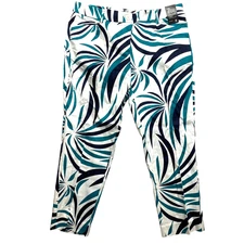 New York & Company Pants Womens 8 White Leaf Pull On NWT $42 Capri
