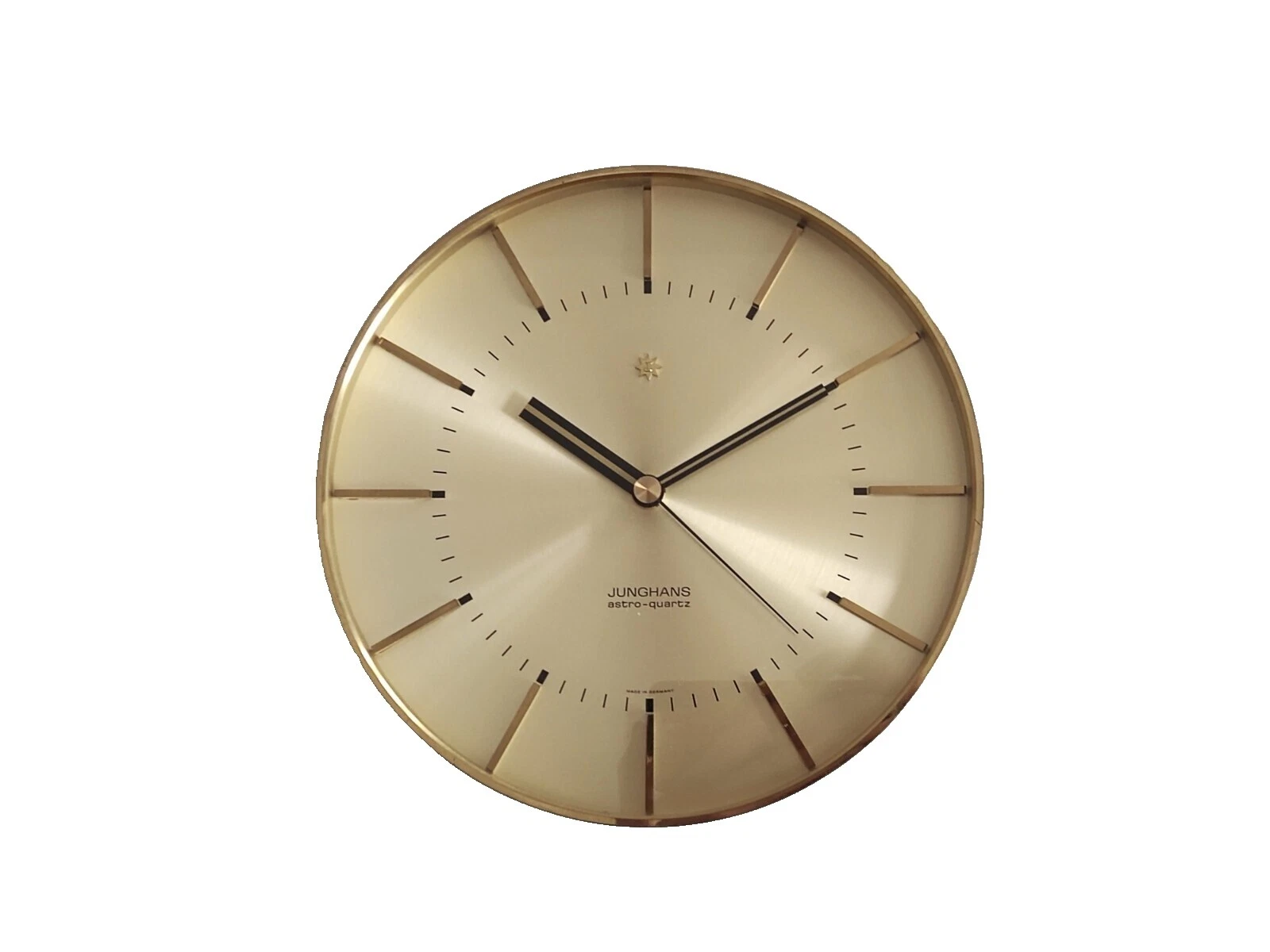 Декоративные часы Junghans