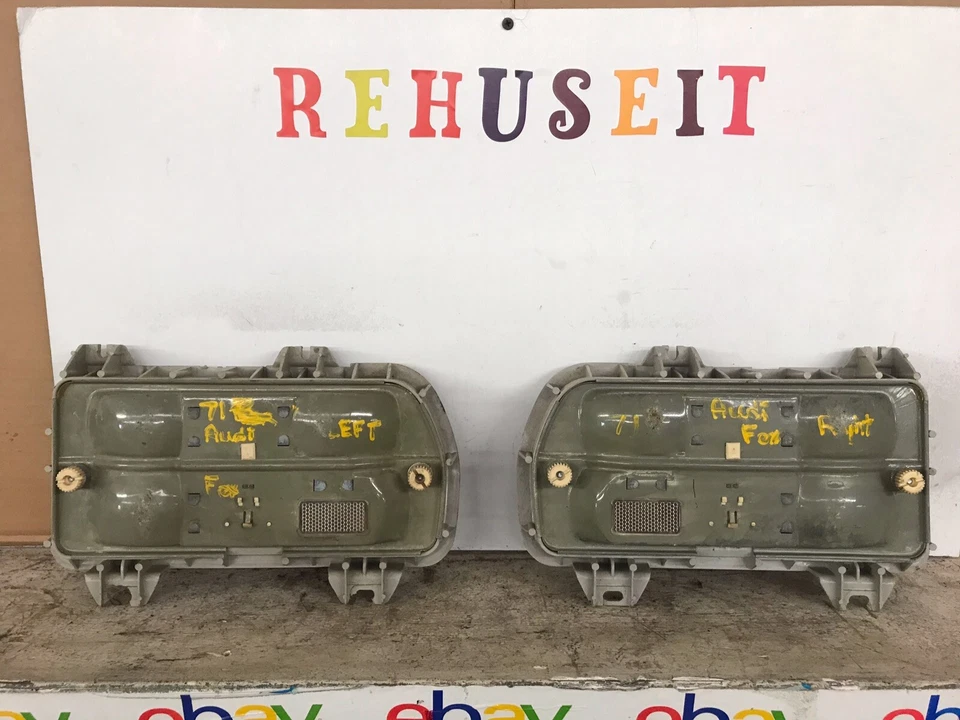 Juego de luces traseras izquierda derecha Audi Fox 1971 1972 1973 1974 1975 1976 OEM Foto 3 de 3