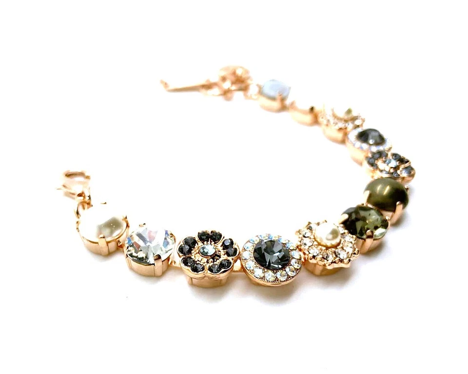 Pulsera Mariana Pirita, Cáscara Blanca y Cristales Austriacos Zulú África Coll. Foto 3 de 3