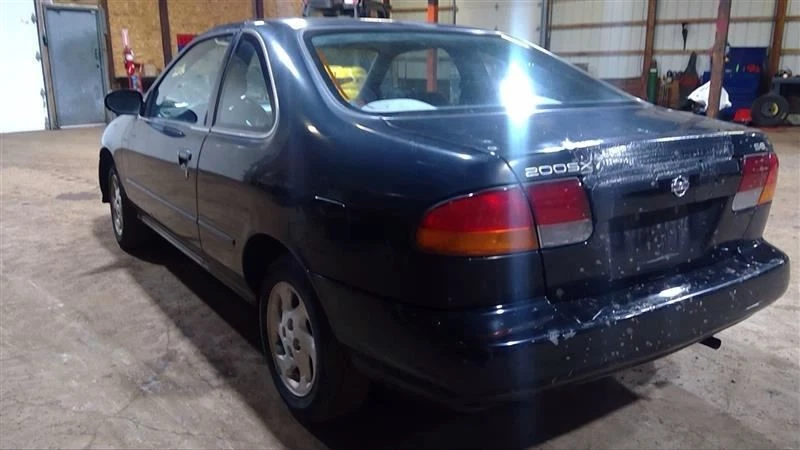 Transmisión manual 1,6 L compatible con 95-99 Sentra 41197 Foto 3 de 4