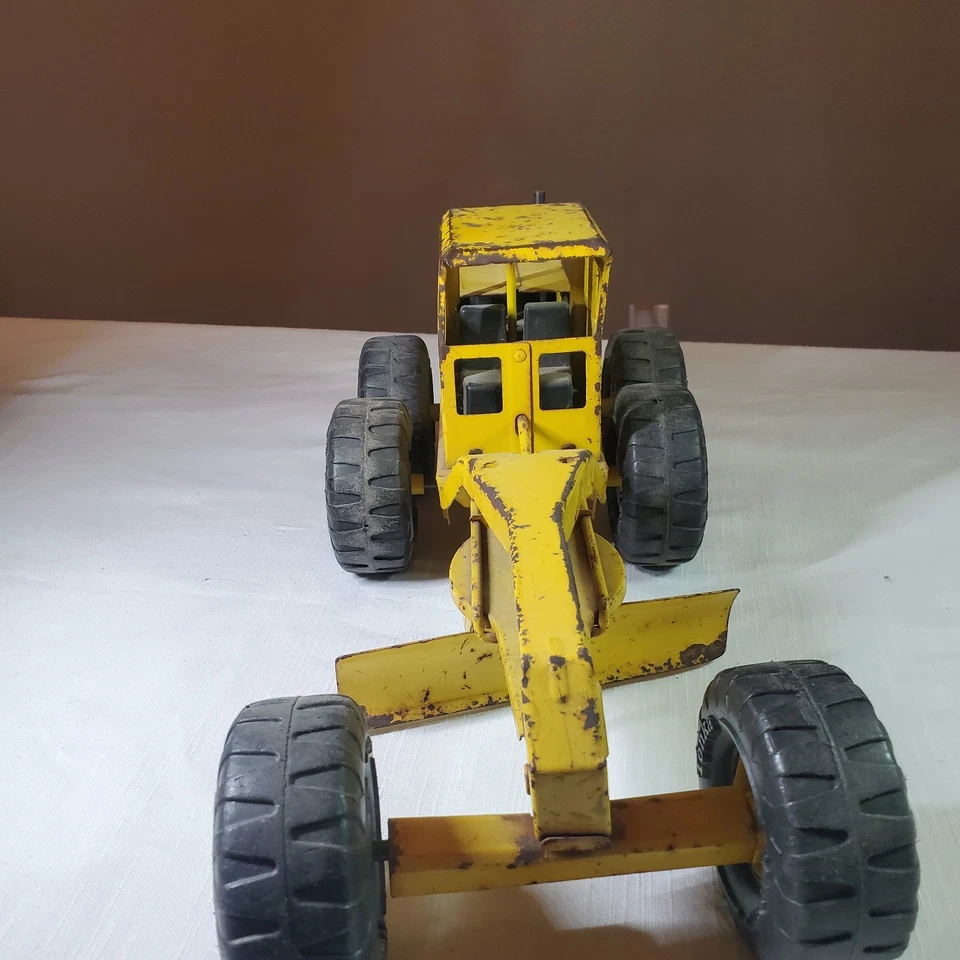 Niveladora de carretera clásica de acero Tonka vintage años 70 juguete de construcción fundido a presión amarillo Foto 4 de 4