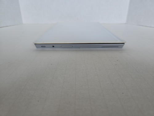 Microsoft Surface Windows RT 8.1 32GB NVIDIA RTEGRA 4 QuadZ3 - Works - Picture 9 of 16