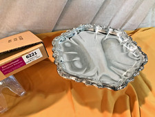 Vintage 1969 NEW OLD STOCK International Silverplate COUNTESS SANDWICH TRAY