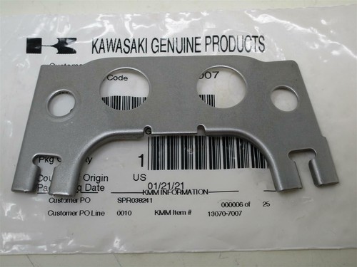 Genuine Kawasaki 13070-7007 Push Rod Guide FH601D FH641V FH641V FH680V FH680D - Picture 2 of 5