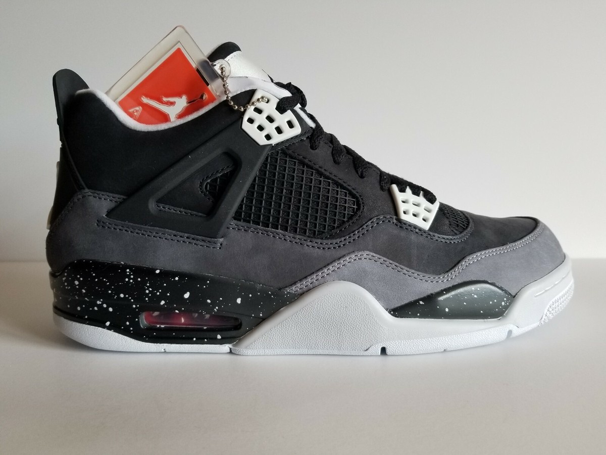 Nike Air Jordan 4 