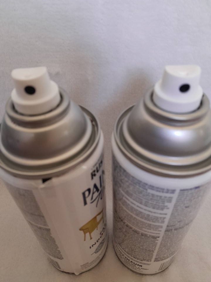 Lot of 2 Red Gloss Spray Paint Indoor Outdoor Paint for Wicker Metal