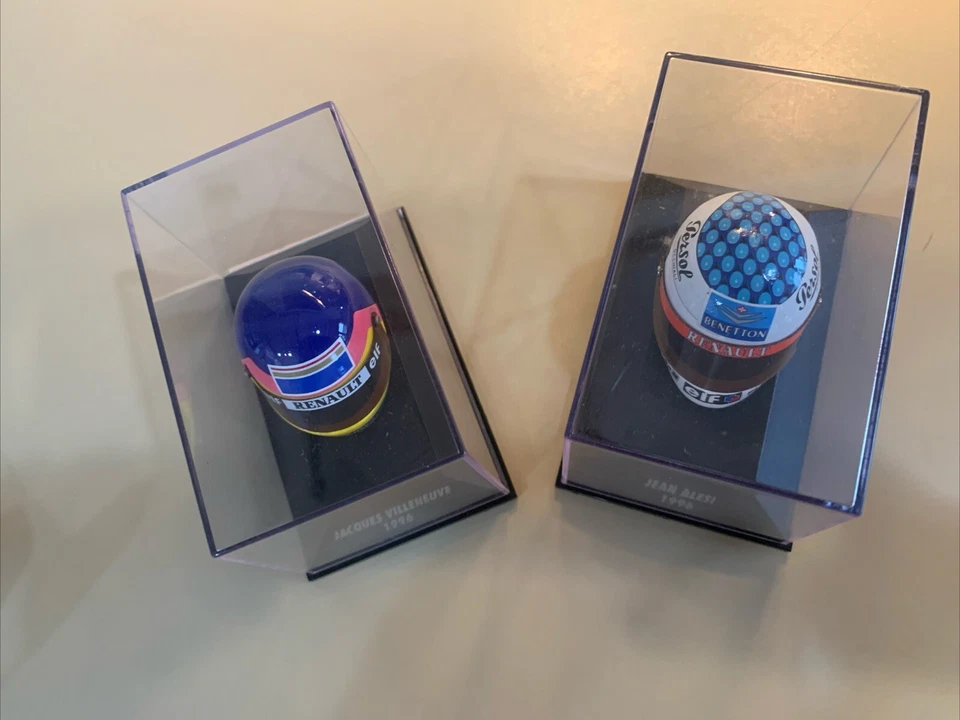 Lot of 2 Paul’s Model Art Minichamps Helmets 1:8 1995 Villenueve, Alesi - Image 2 of 2