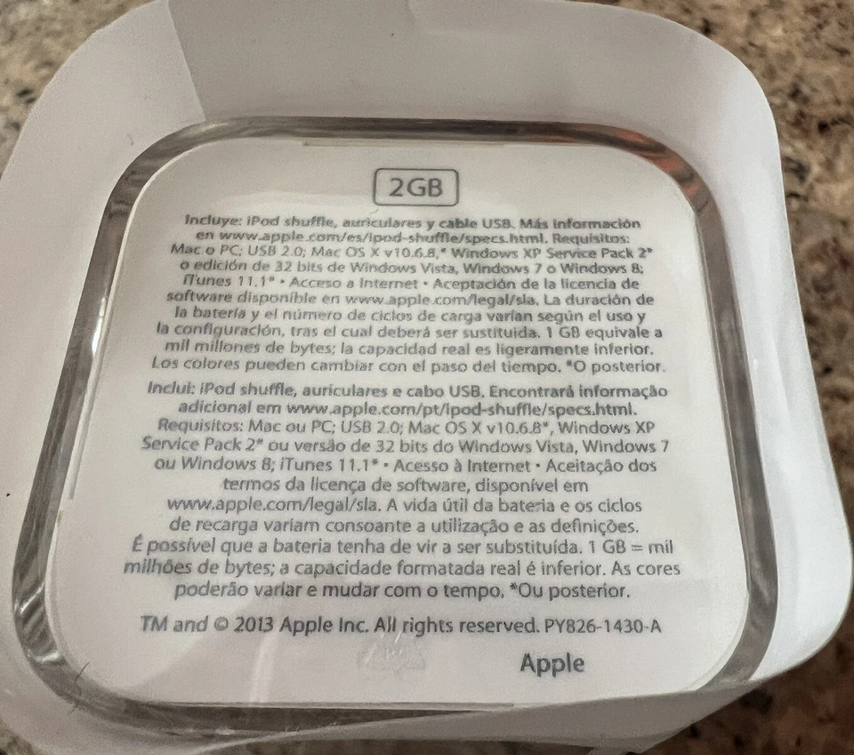 NEW Apple iPod shuffle 2GB 4th Generation (Mid 2015) Space Grey SEALED - Image 3 of 4