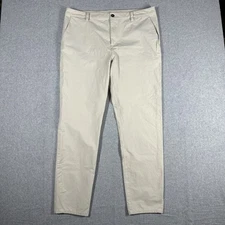 Vuori Mens Cream/Bone Tech V467 Tapered Golf Zip Pockets Chino Pants Sz 36x31