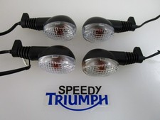 TRIUMPH DAYTONA 675 650 600 TIGER 1050 SPRINT GT ST INDICATORS SET OF 4 GENUINE