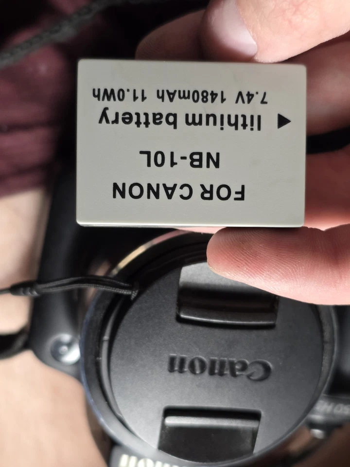 Canon PowerShot SX50 HS 12.1MP Super Zoom Bridge Camera - Image 3 of 3